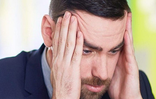 چه عواملی باعث ایجاد استرس مزمن میشوند؟
